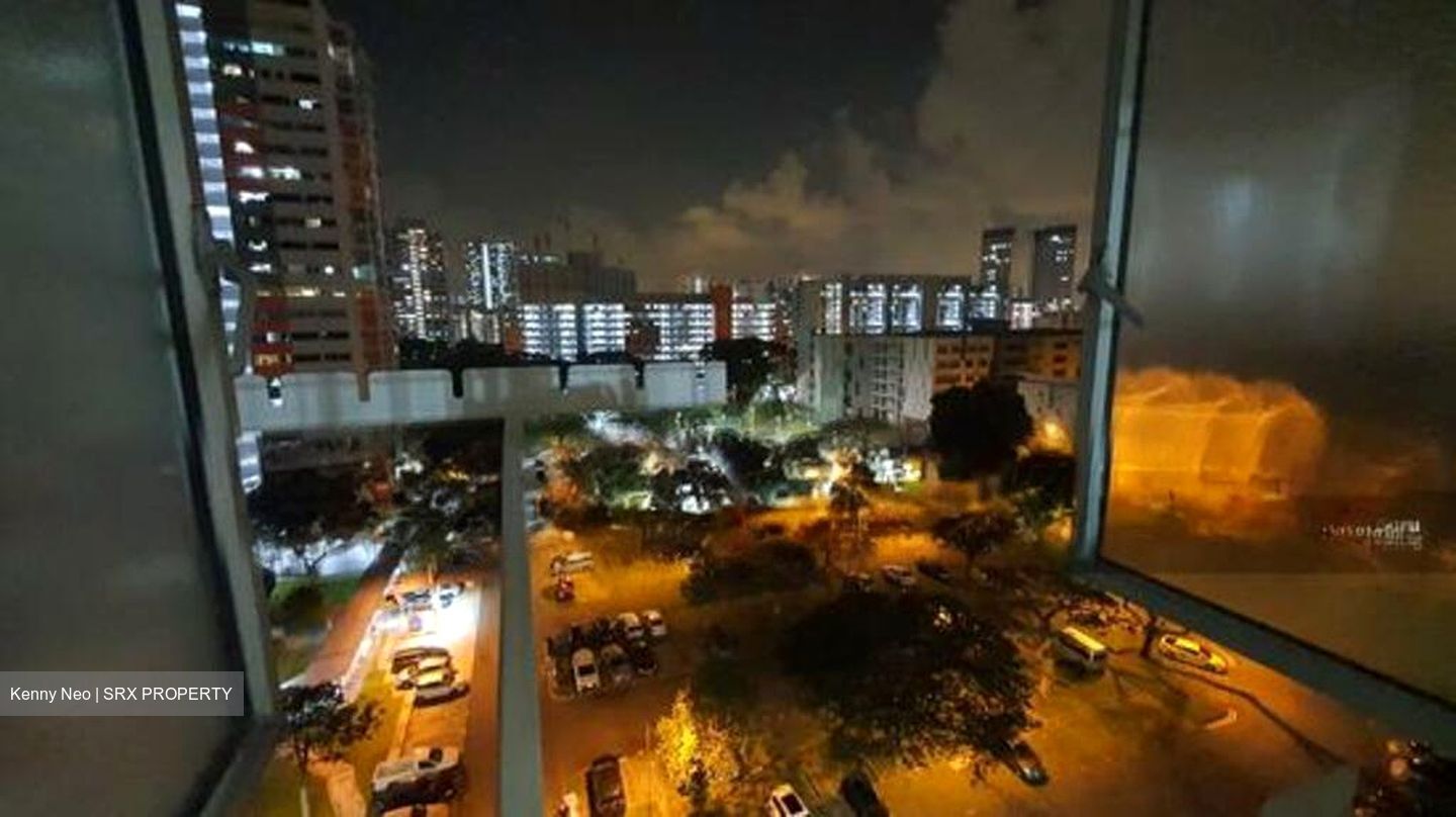 Blk 335 Clementi Avenue 2 (Clementi), HDB 3 Rooms #556011001